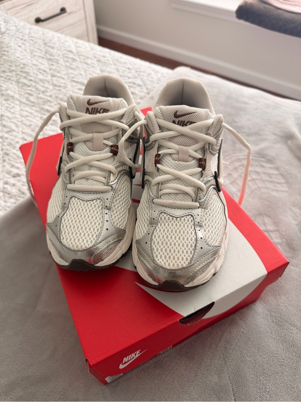 Nike V5 RNR Sneakers 8 Women